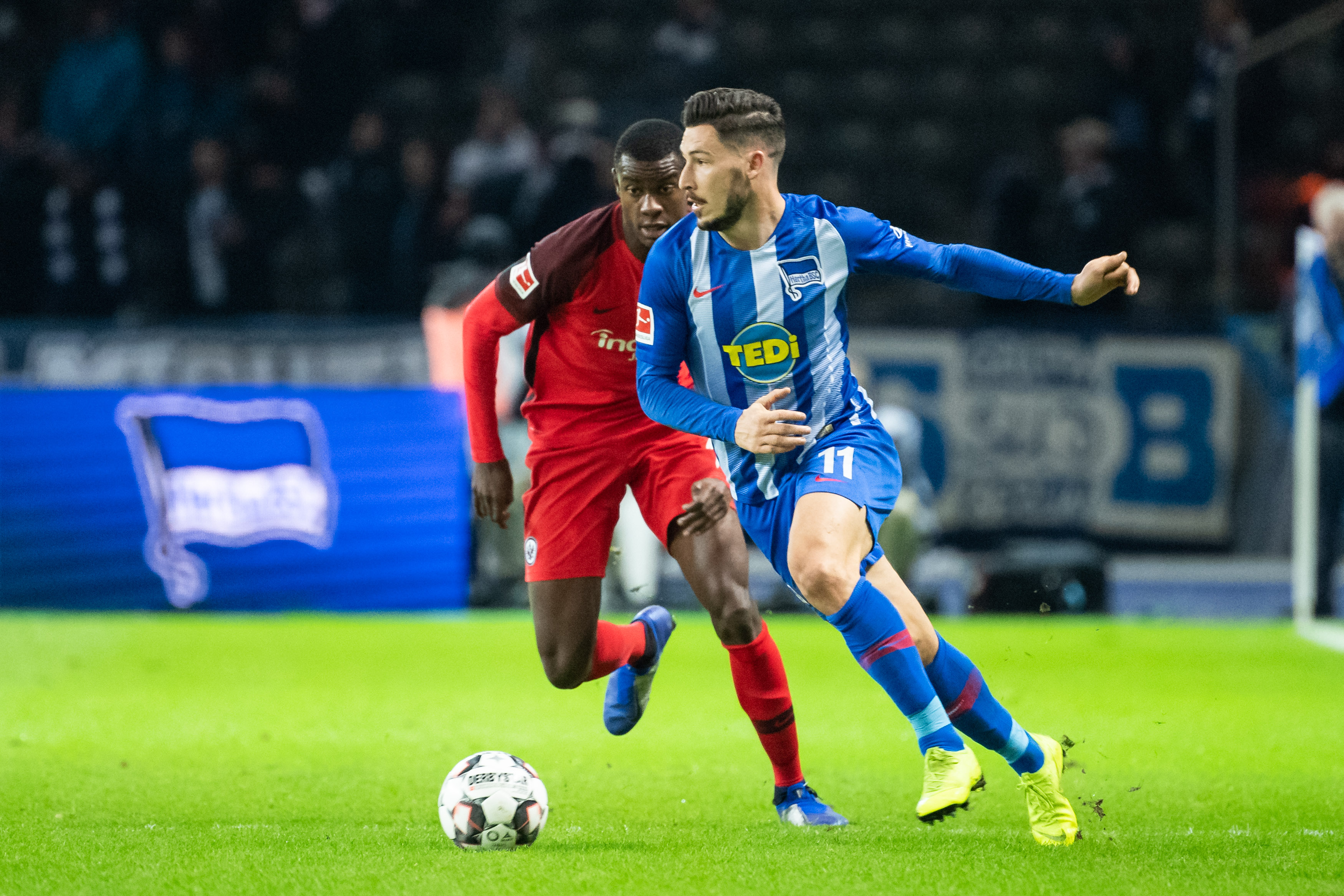 在弱侧获得 在弱侧获得