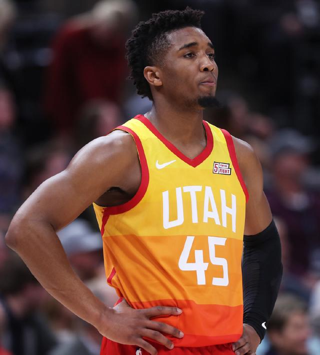 别与纠正 别与纠正